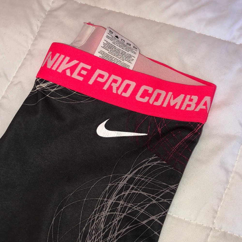 Nike Compression Pants - Picture 2 of 4